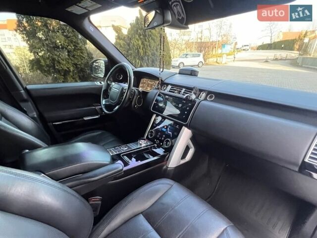 Білий Ленд Ровер Рендж Ровер, об'ємом двигуна 3 л та пробігом 199 тис. км за 35700 $, фото 61 на Automoto.ua