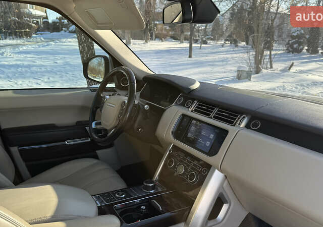 Белый Ленд Ровер Рендж Ровер, объемом двигателя 2.99 л и пробегом 220 тыс. км за 28500 $, фото 17 на Automoto.ua