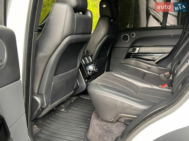 Белый Ленд Ровер Рендж Ровер, объемом двигателя 3 л и пробегом 207 тыс. км за 34999 $, фото 32 на Automoto.ua