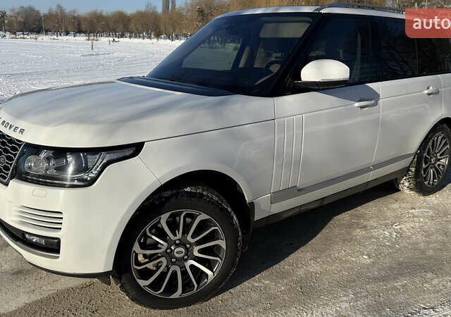 Белый Ленд Ровер Рендж Ровер, объемом двигателя 2.99 л и пробегом 220 тыс. км за 28500 $, фото 7 на Automoto.ua