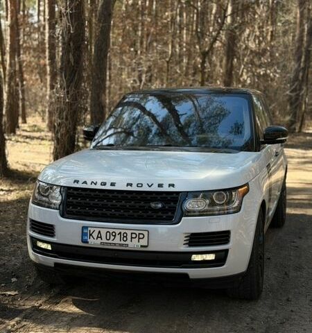 Белый Ленд Ровер Рендж Ровер, объемом двигателя 2.99 л и пробегом 208 тыс. км за 49999 $, фото 2 на Automoto.ua