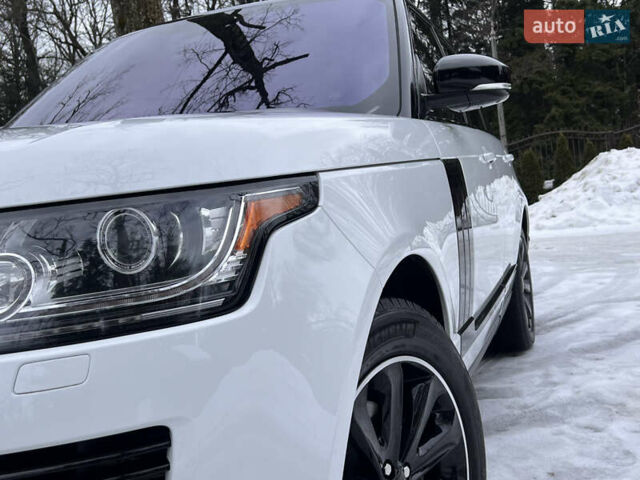 Білий Ленд Ровер Рендж Ровер, об'ємом двигуна 3 л та пробігом 199 тис. км за 35999 $, фото 50 на Automoto.ua