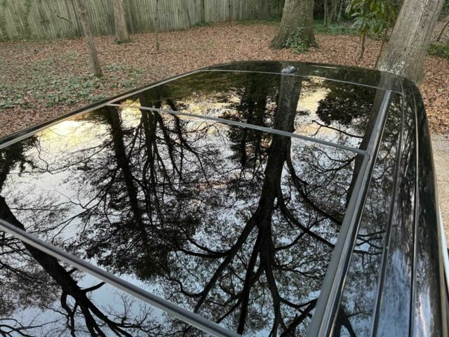 Білий Ленд Ровер Рендж Ровер, об'ємом двигуна 3 л та пробігом 133 тис. км за 35000 $, фото 5 на Automoto.ua