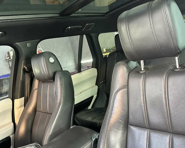 Белый Ленд Ровер Рендж Ровер, объемом двигателя 2.99 л и пробегом 205 тыс. км за 39950 $, фото 20 на Automoto.ua