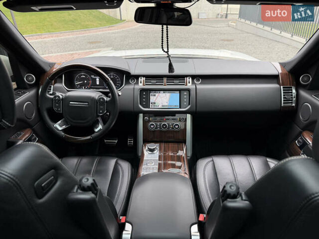 Білий Ленд Ровер Рендж Ровер, об'ємом двигуна 2.99 л та пробігом 165 тис. км за 34999 $, фото 74 на Automoto.ua