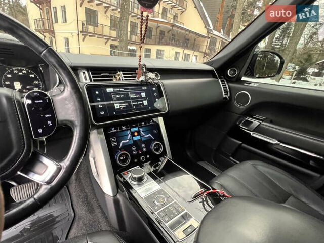 Білий Ленд Ровер Рендж Ровер, об'ємом двигуна 3 л та пробігом 199 тис. км за 35999 $, фото 76 на Automoto.ua