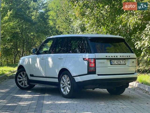 Белый Ленд Ровер Рендж Ровер, объемом двигателя 3 л и пробегом 322 тыс. км за 26000 $, фото 2 на Automoto.ua