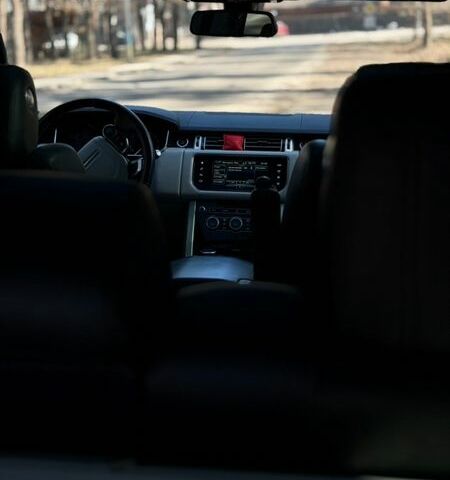 Белый Ленд Ровер Рендж Ровер, объемом двигателя 2.99 л и пробегом 208 тыс. км за 49999 $, фото 21 на Automoto.ua