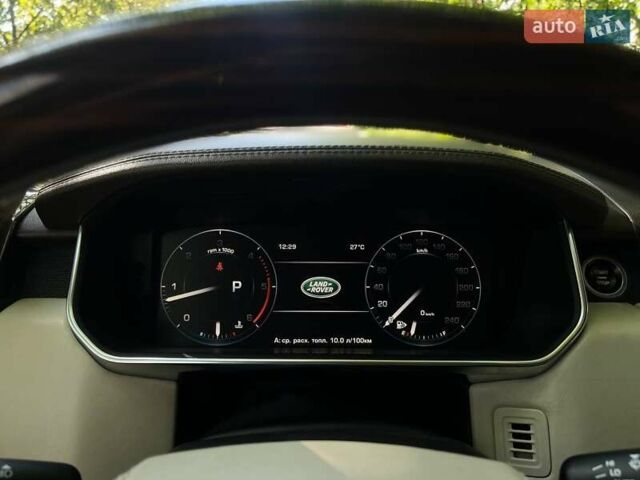 Белый Ленд Ровер Рендж Ровер, объемом двигателя 3 л и пробегом 322 тыс. км за 26000 $, фото 4 на Automoto.ua