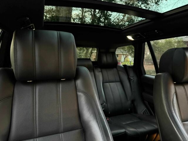 Білий Ленд Ровер Рендж Ровер, об'ємом двигуна 3 л та пробігом 133 тис. км за 35000 $, фото 9 на Automoto.ua