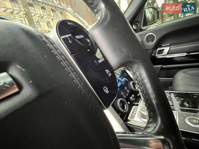 Білий Ленд Ровер Рендж Ровер, об'ємом двигуна 3 л та пробігом 199 тис. км за 35999 $, фото 68 на Automoto.ua