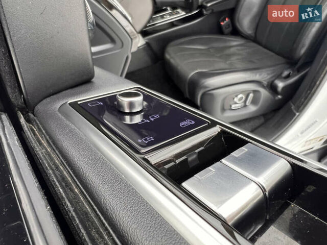 Білий Ленд Ровер Рендж Ровер, об'ємом двигуна 3 л та пробігом 199 тис. км за 35999 $, фото 52 на Automoto.ua