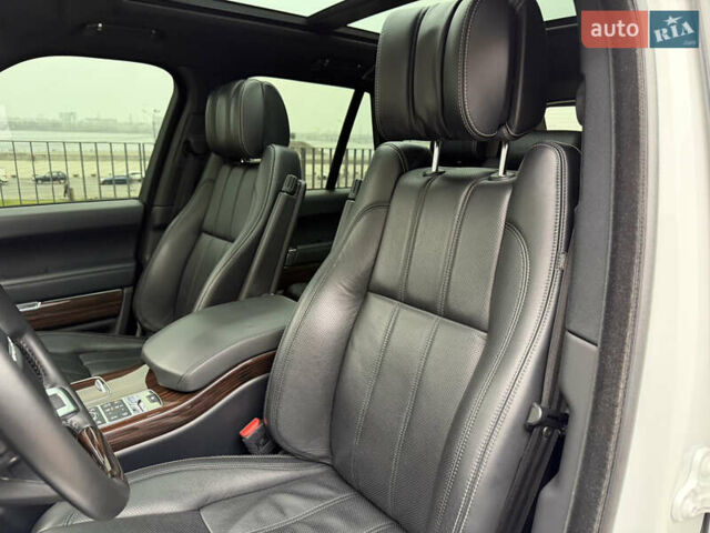 Білий Ленд Ровер Рендж Ровер, об'ємом двигуна 2.99 л та пробігом 165 тис. км за 34999 $, фото 34 на Automoto.ua