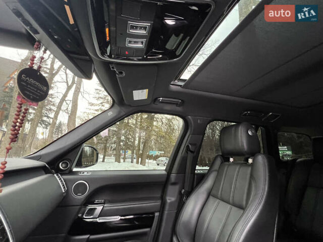 Білий Ленд Ровер Рендж Ровер, об'ємом двигуна 3 л та пробігом 199 тис. км за 35999 $, фото 75 на Automoto.ua