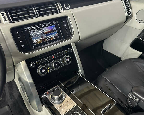 Белый Ленд Ровер Рендж Ровер, объемом двигателя 2.99 л и пробегом 205 тыс. км за 39950 $, фото 22 на Automoto.ua