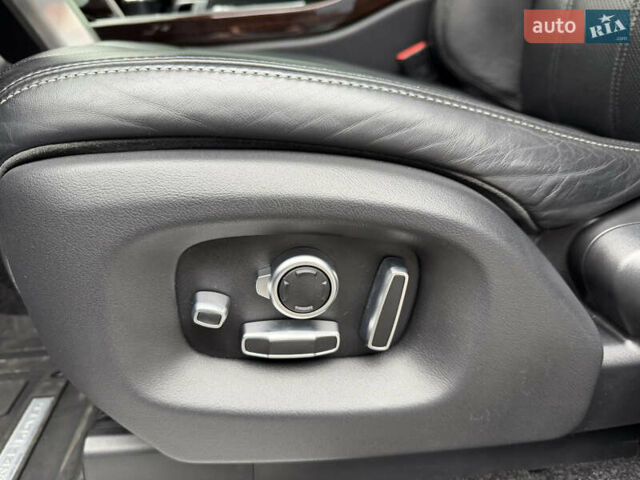 Білий Ленд Ровер Рендж Ровер, об'ємом двигуна 2.99 л та пробігом 165 тис. км за 34999 $, фото 32 на Automoto.ua