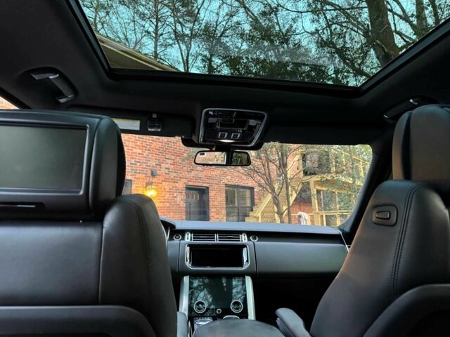 Білий Ленд Ровер Рендж Ровер, об'ємом двигуна 3 л та пробігом 133 тис. км за 35000 $, фото 7 на Automoto.ua