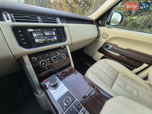 Білий Ленд Ровер Рендж Ровер, об'ємом двигуна 2.99 л та пробігом 221 тис. км за 39000 $, фото 27 на Automoto.ua