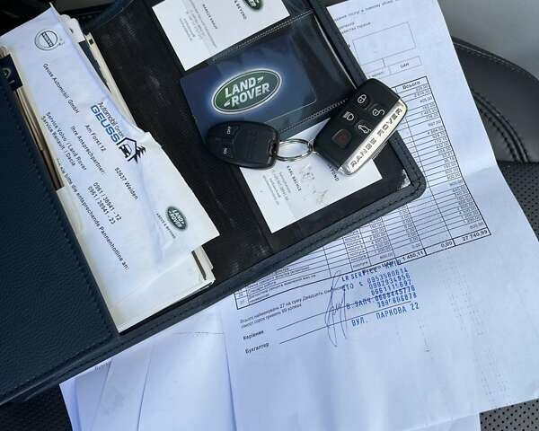 Белый Ленд Ровер Рендж Ровер, объемом двигателя 2.99 л и пробегом 176 тыс. км за 40300 $, фото 71 на Automoto.ua