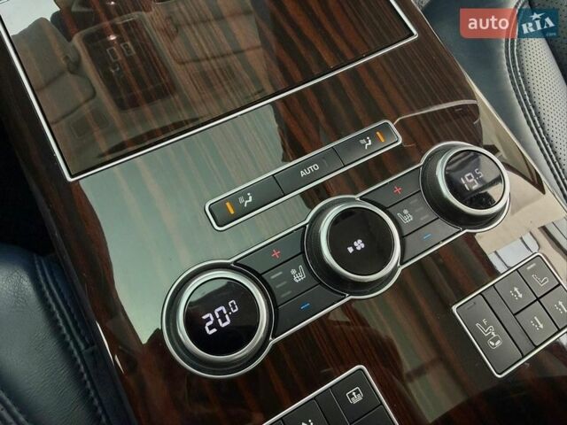 Білий Ленд Ровер Рендж Ровер, об'ємом двигуна 4.4 л та пробігом 115 тис. км за 47950 $, фото 66 на Automoto.ua