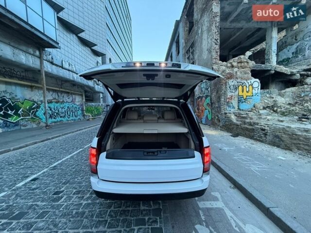 Белый Ленд Ровер Рендж Ровер, объемом двигателя 2.99 л и пробегом 161 тыс. км за 33800 $, фото 60 на Automoto.ua