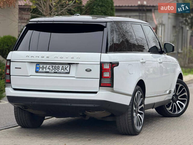 Белый Ленд Ровер Рендж Ровер, объемом двигателя 2.99 л и пробегом 93 тыс. км за 39900 $, фото 6 на Automoto.ua