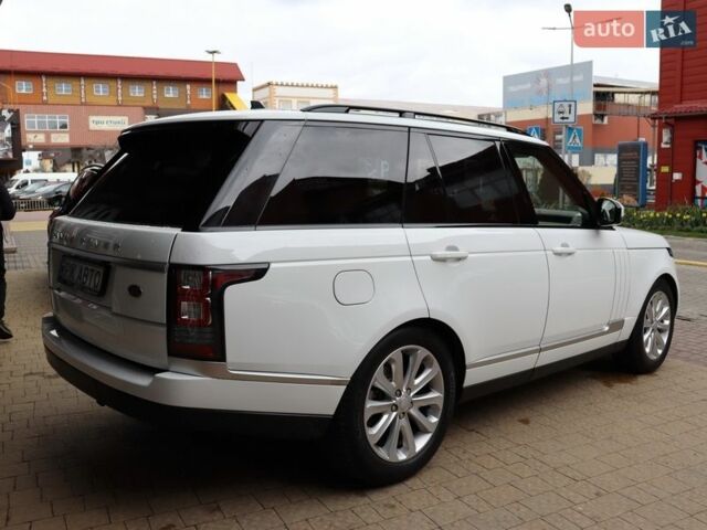 Білий Ленд Ровер Рендж Ровер, об'ємом двигуна 3 л та пробігом 154 тис. км за 31900 $, фото 2 на Automoto.ua