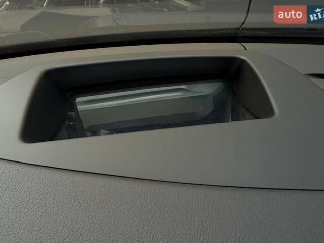 Білий Ленд Ровер Рендж Ровер, об'ємом двигуна 2.99 л та пробігом 180 тис. км за 39850 $, фото 85 на Automoto.ua