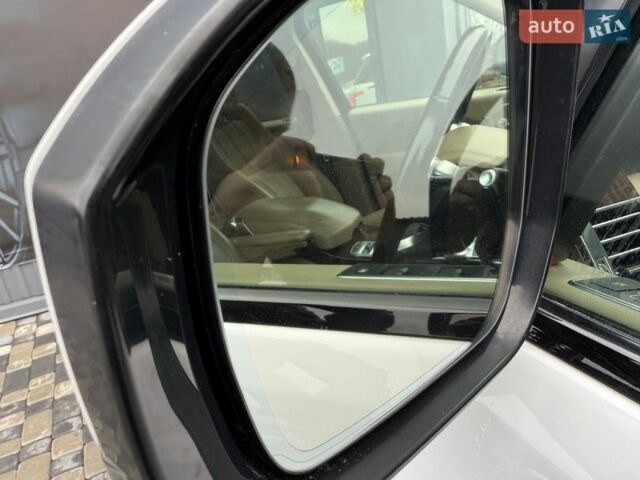 Білий Ленд Ровер Рендж Ровер, об'ємом двигуна 3 л та пробігом 173 тис. км за 27500 $, фото 31 на Automoto.ua