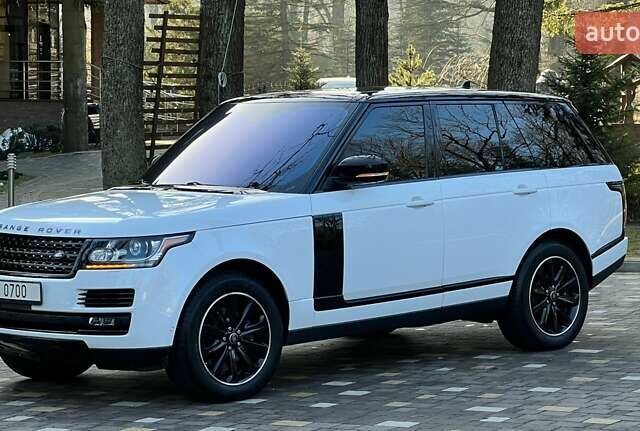 Білий Ленд Ровер Рендж Ровер, об'ємом двигуна 3 л та пробігом 199 тис. км за 34970 $, фото 18 на Automoto.ua
