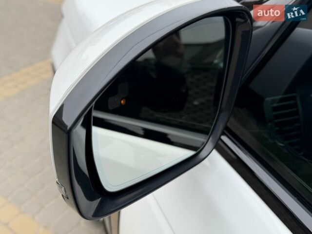 Білий Ленд Ровер Рендж Ровер, об'ємом двигуна 2.99 л та пробігом 134 тис. км за 32500 $, фото 38 на Automoto.ua