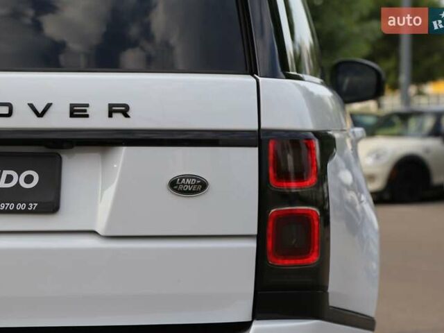 Белый Ленд Ровер Рендж Ровер, объемом двигателя 3 л и пробегом 95 тыс. км за 37900 $, фото 9 на Automoto.ua