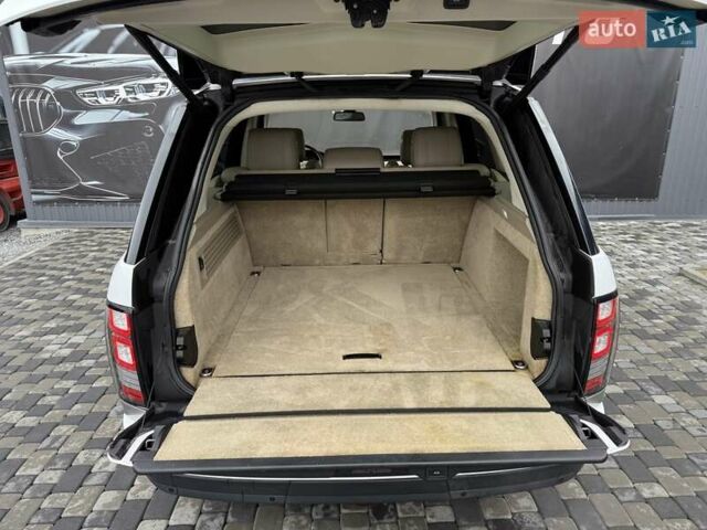 Белый Ленд Ровер Рендж Ровер, объемом двигателя 3 л и пробегом 173 тыс. км за 27900 $, фото 27 на Automoto.ua