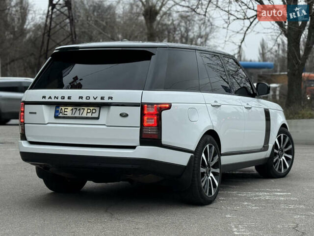 Білий Ленд Ровер Рендж Ровер, об'ємом двигуна 4.37 л та пробігом 272 тис. км за 43000 $, фото 14 на Automoto.ua