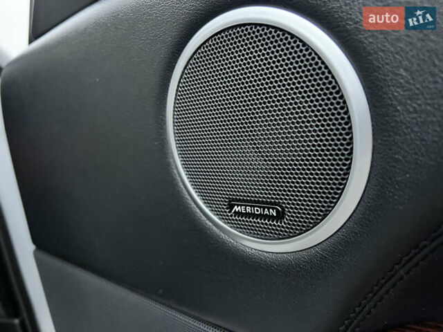 Білий Ленд Ровер Рендж Ровер, об'ємом двигуна 3 л та пробігом 204 тис. км за 35000 $, фото 37 на Automoto.ua