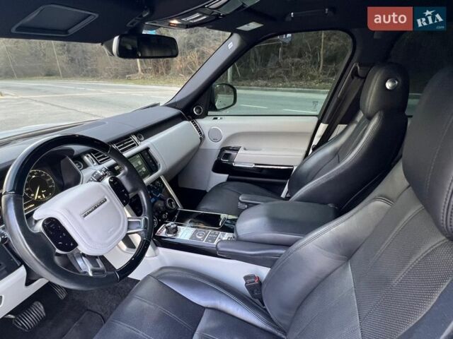 Білий Ленд Ровер Рендж Ровер, об'ємом двигуна 3 л та пробігом 120 тис. км за 34999 $, фото 61 на Automoto.ua