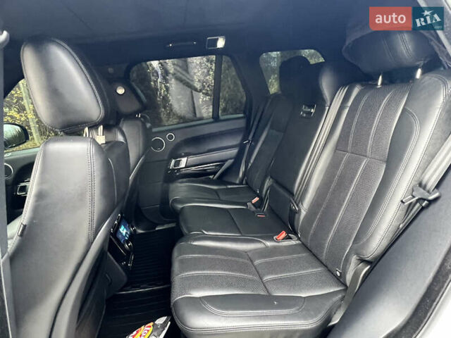 Белый Ленд Ровер Рендж Ровер, объемом двигателя 3 л и пробегом 197 тыс. км за 34999 $, фото 42 на Automoto.ua