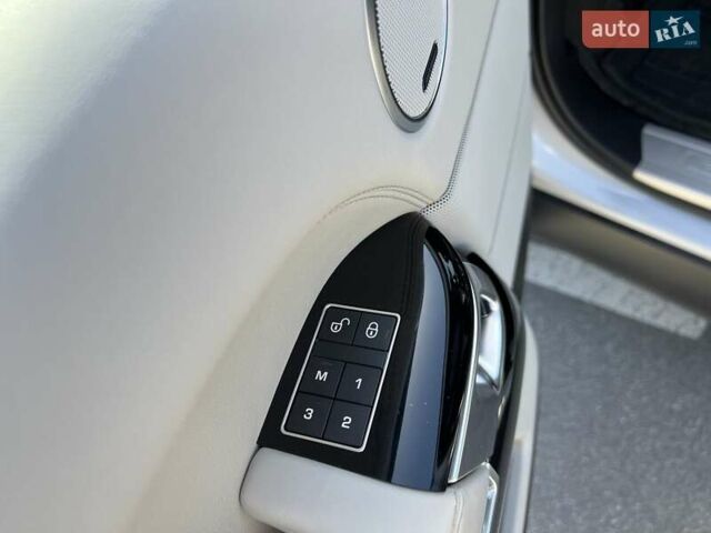 Белый Ленд Ровер Рендж Ровер, объемом двигателя 2.99 л и пробегом 176 тыс. км за 40300 $, фото 32 на Automoto.ua