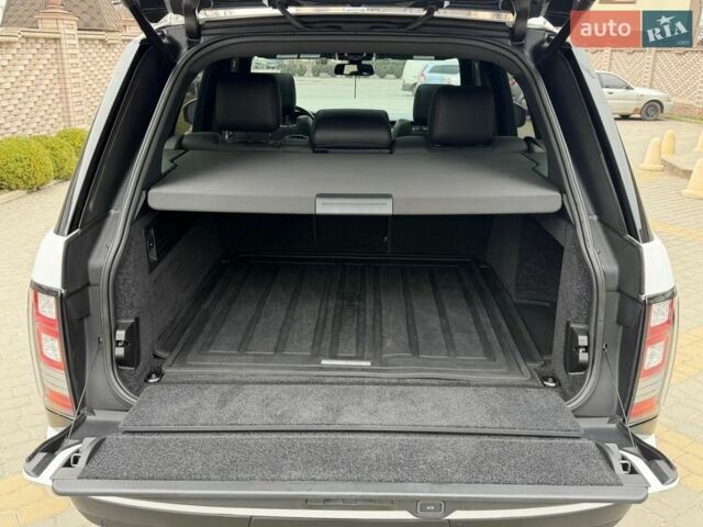 Білий Ленд Ровер Рендж Ровер, об'ємом двигуна 2.99 л та пробігом 134 тис. км за 32500 $, фото 39 на Automoto.ua