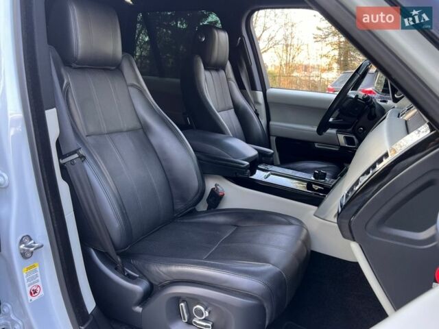 Білий Ленд Ровер Рендж Ровер, об'ємом двигуна 3 л та пробігом 120 тис. км за 34999 $, фото 78 на Automoto.ua