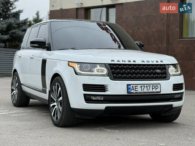 Білий Ленд Ровер Рендж Ровер, об'ємом двигуна 4.37 л та пробігом 272 тис. км за 43000 $, фото 7 на Automoto.ua