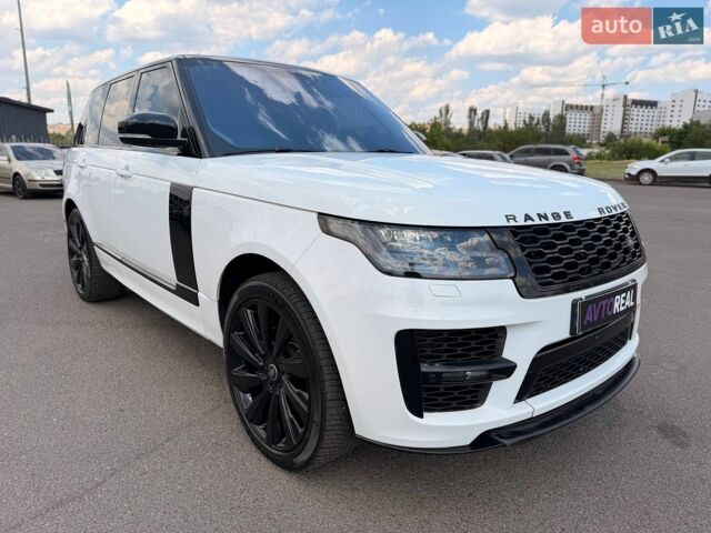 Білий Ленд Ровер Рендж Ровер, об'ємом двигуна 2.99 л та пробігом 168 тис. км за 31000 $, фото 22 на Automoto.ua