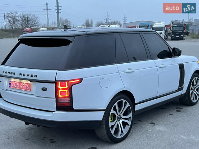 Білий Ленд Ровер Рендж Ровер, об'ємом двигуна 3 л та пробігом 204 тис. км за 35000 $, фото 3 на Automoto.ua