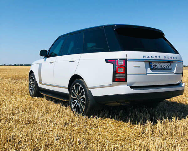 Белый Ленд Ровер Рендж Ровер, объемом двигателя 2.99 л и пробегом 156 тыс. км за 47000 $, фото 22 на Automoto.ua