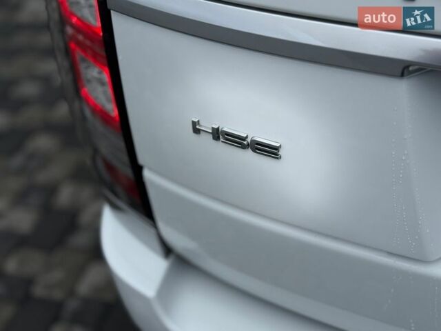 Белый Ленд Ровер Рендж Ровер, объемом двигателя 3 л и пробегом 173 тыс. км за 27500 $, фото 22 на Automoto.ua