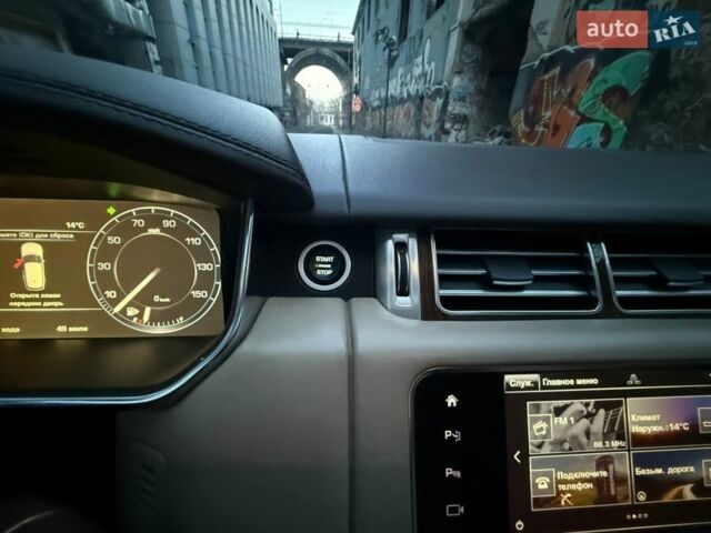 Белый Ленд Ровер Рендж Ровер, объемом двигателя 2.99 л и пробегом 161 тыс. км за 33800 $, фото 107 на Automoto.ua