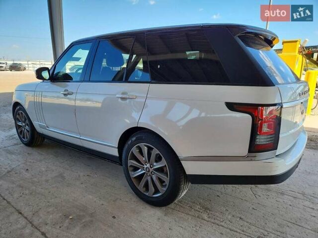 Білий Ленд Ровер Рендж Ровер, об'ємом двигуна 3 л та пробігом 31 тис. км за 7000 $, фото 1 на Automoto.ua