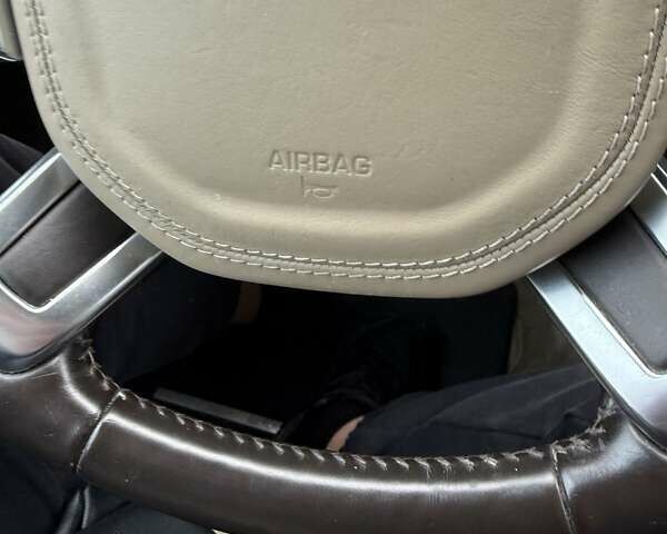 Белый Ленд Ровер Рендж Ровер, объемом двигателя 3 л и пробегом 173 тыс. км за 27900 $, фото 55 на Automoto.ua