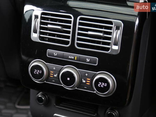 Белый Ленд Ровер Рендж Ровер, объемом двигателя 3 л и пробегом 95 тыс. км за 37900 $, фото 14 на Automoto.ua