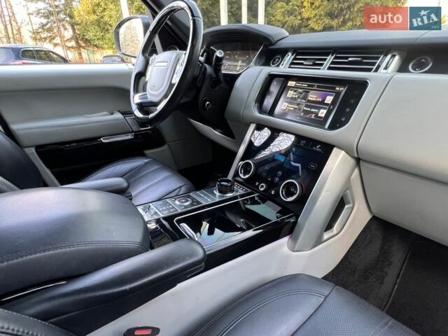 Білий Ленд Ровер Рендж Ровер, об'ємом двигуна 3 л та пробігом 120 тис. км за 34999 $, фото 79 на Automoto.ua